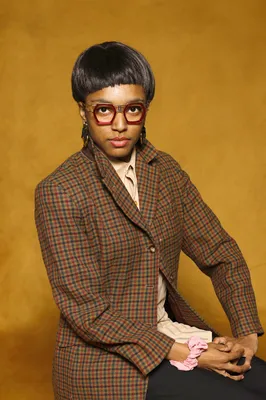 Alicia Boedhoe - Ensemble (staand)