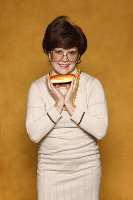 Portretfoto medewerker Bella van Arendonk van Het Zuidelijk Toneel