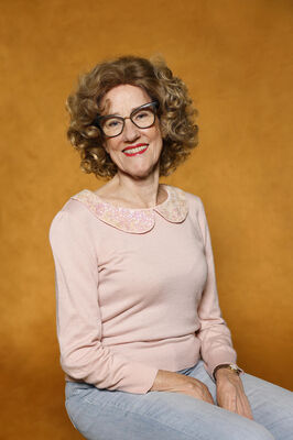 Portretfoto medewerker Myrna Spil van Het Zuidelijk Toneel